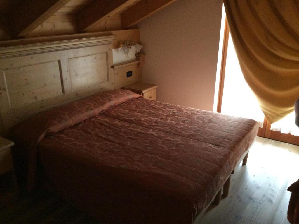 קומזדורה Residence Garni Il Giglio חדר תמונה